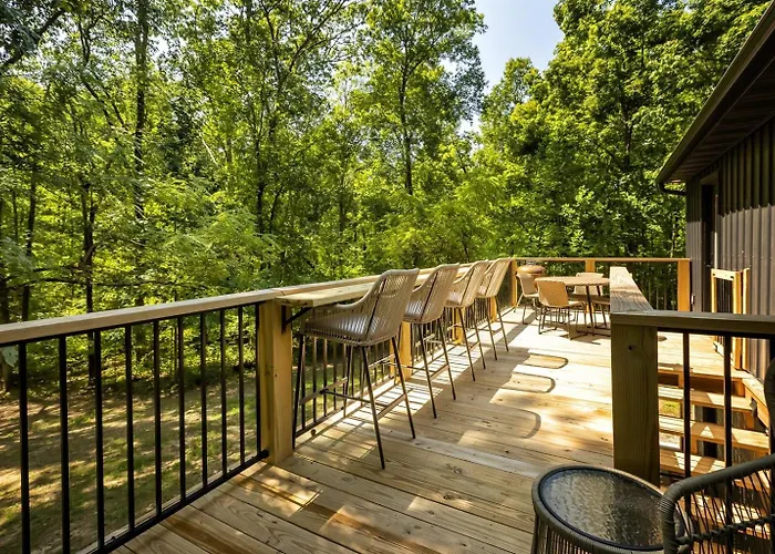 Hébergement de vacances Modern Hot Tub & Shawnee Forest Access